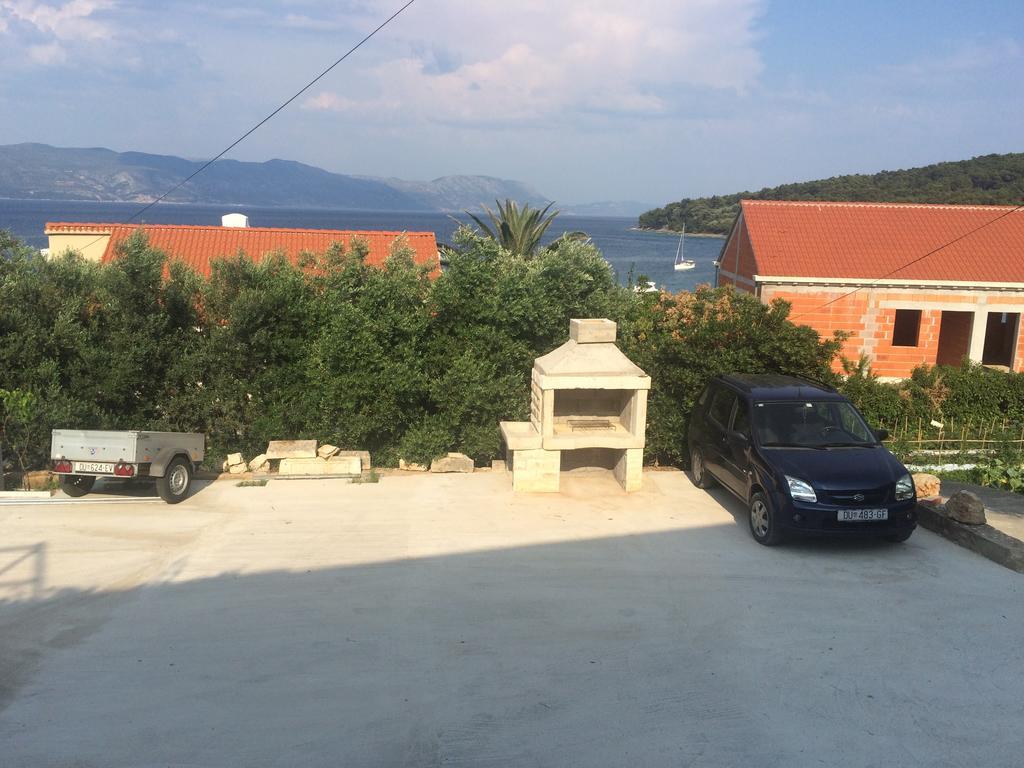 Apartment Deni Lumbarda Szoba fotó